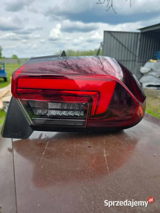 Lampy tył CORSA F 2019 Warta