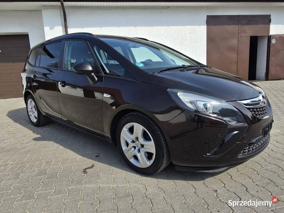 Opel Zafira 14Turbo1 Gwarancji w nieuszkodzony Kutno