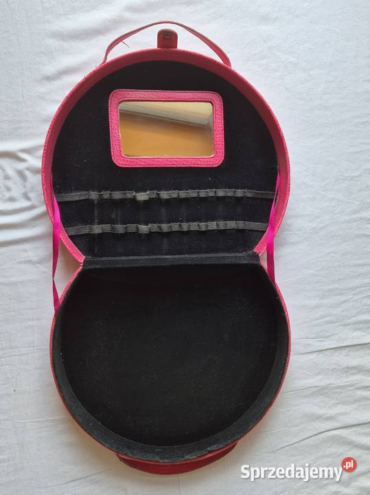 Stylowy kuferek na kosmetyki i pędzle Moda i Styl Brzesko