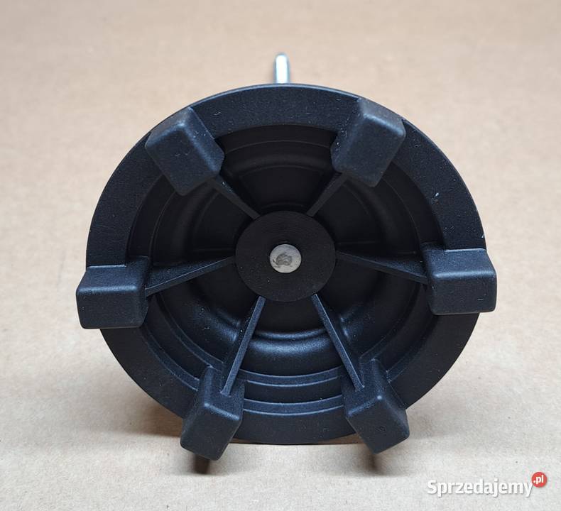 Nakrętka śruba koła zapasowego Volvo S60 S80 V70 osobowe Mielęcin