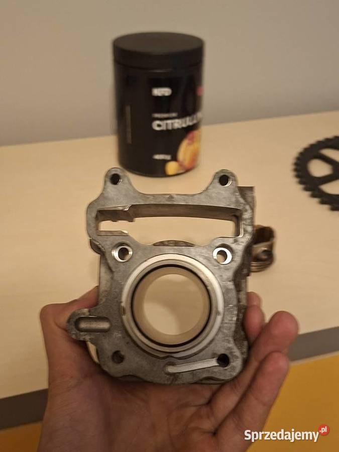 Oryginalny cylinder sym 50cc 4t Części i akcesoria motocyklowe Krężnica Jara