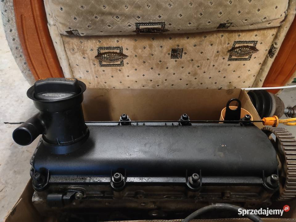 Pokrywa zaworów skoda VW 16 bse bgu Lublin