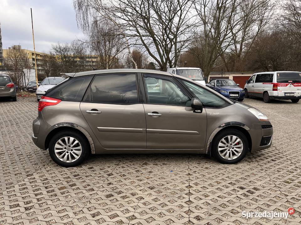 Citroen C4 Picasso 16hdi isofix hak zadbany manualna Szczecin
