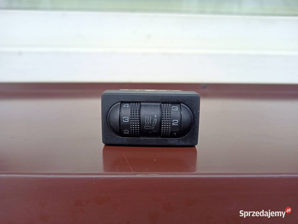 VW Polo 6N Seat Ibiza przełącznik podgrzewania osobowe Sieradz