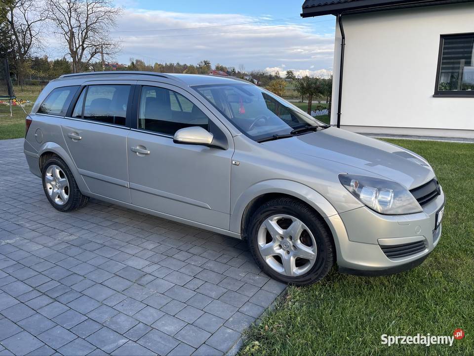 Opel Astra H Kombi 19 CDTi 150hp Rok produkcji 2005 lubelskie Majdan Górny sprzedam