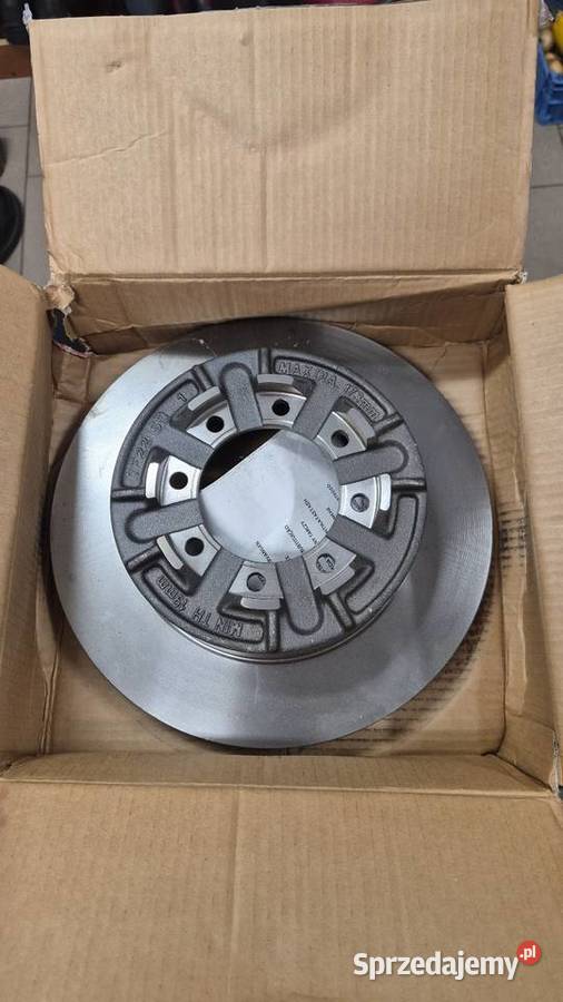 Nowe Tarcze Hamulcowe Tył BREMBO 08595210 Iveco Tarcze hamulcowe Nowa Święta