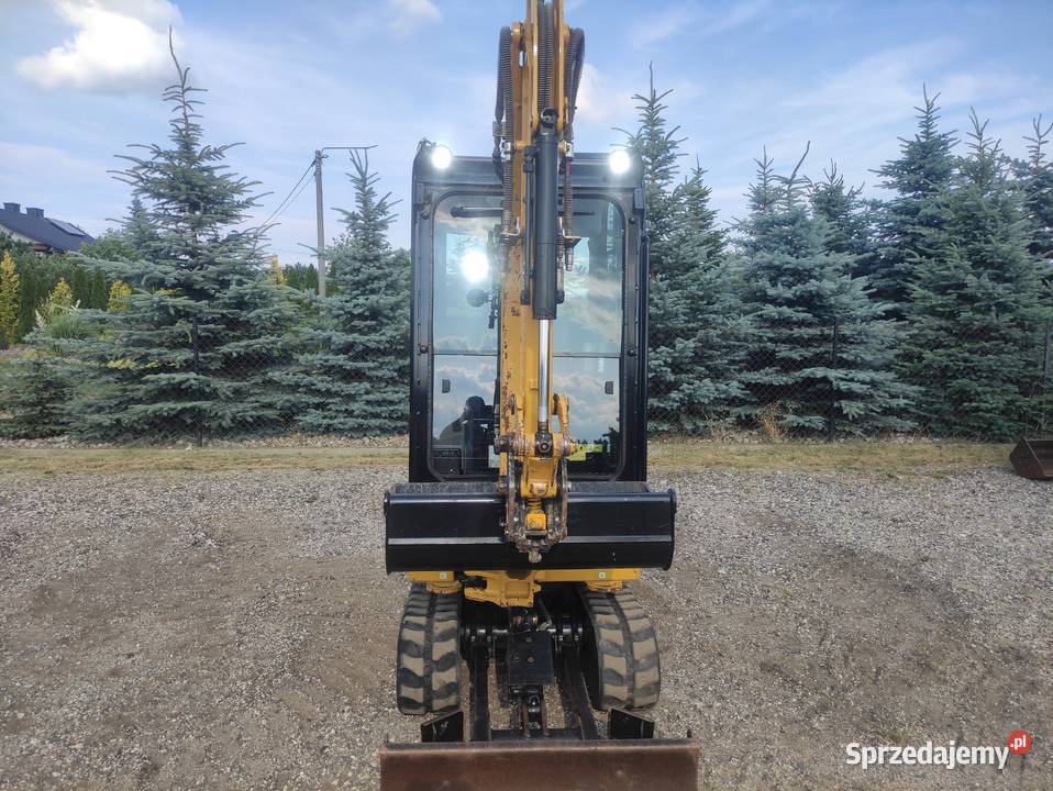 Minikoparka Caterpillar 3016 2022r 670 mtg Koparki sprzedam