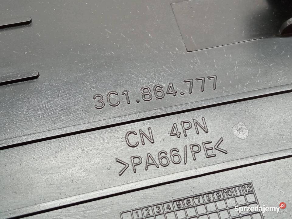 OSŁONA PODSTOPNICA STOPKA 3C1864777 Skoda Superb sprzedam