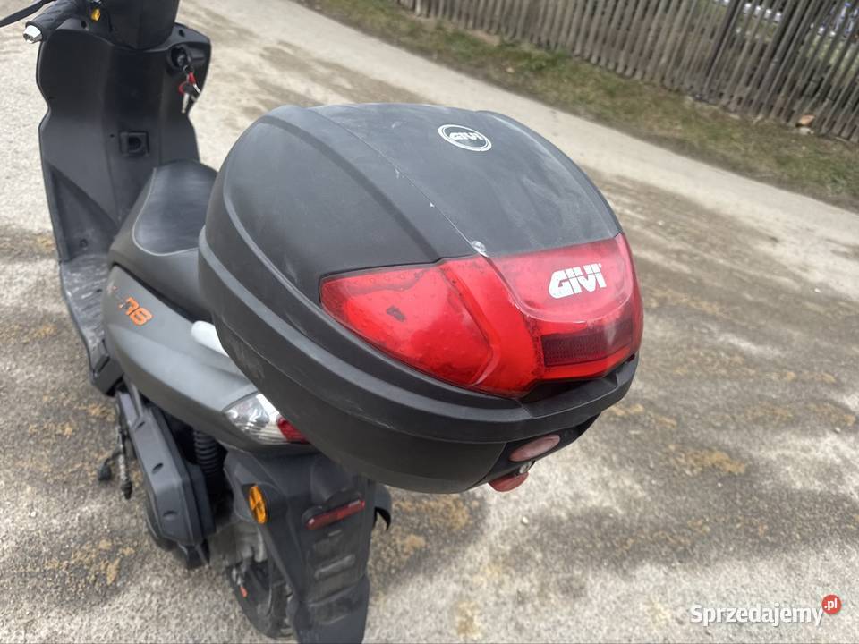 Peugeot Kisbee RS 50 2017r Nowe opony Niemieckie Lutomia Dolna