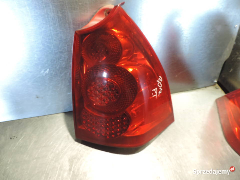LAMPA PRAWY TYŁ PEUGEOT 307 FL KOMBI SW Rok produkcji 2006 Nowy Sącz