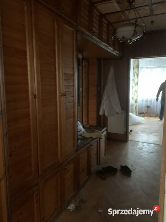 Dom w zabudowie bliźniaczej z dużą działką garaż sprzedam