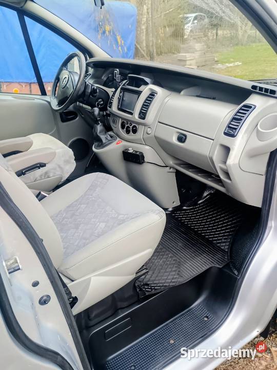 Opel Vivaro L2 H1 Long 6osób klima Marynin