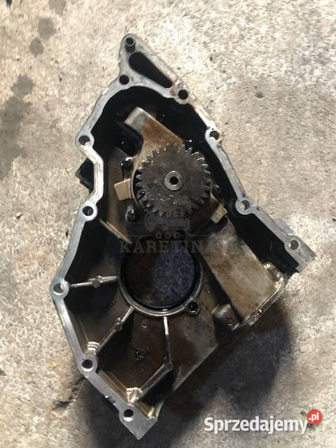 Deutz TCD 2013 L06 Pokrywa Zaworowa Pozostałe Jastrzębniki