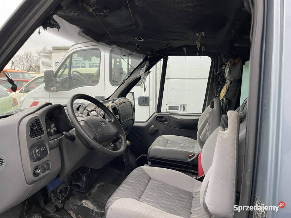 Ford Transit Ford Transit Kamper 5osobowy biały