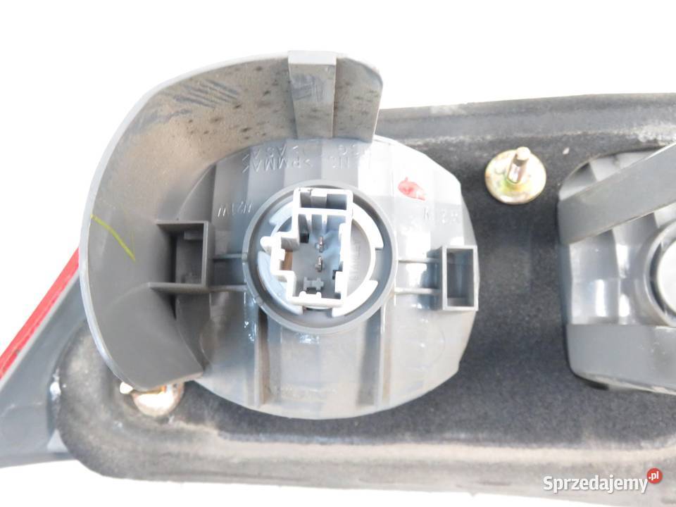 LAMPA PRAWA TYLNA KLAPA HONDA ACCORD VII Lampy tylne