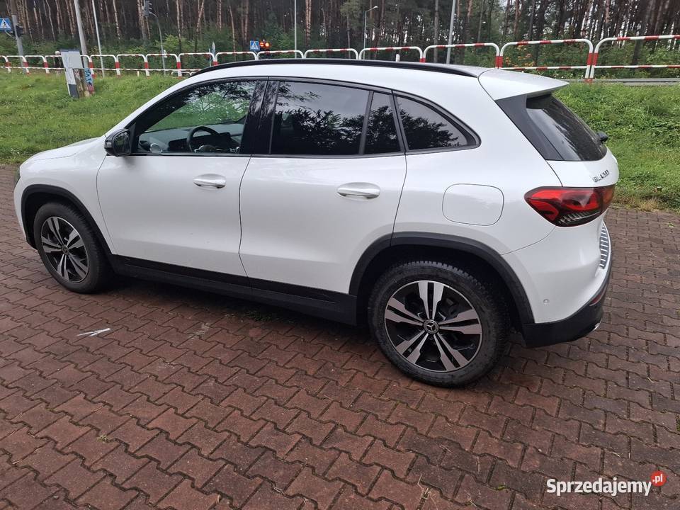 Mercedes GLA 13 benzyna Polski Salon
