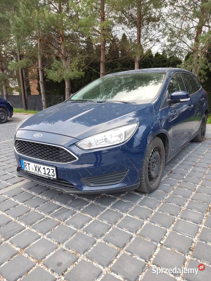 Ford Focus 10 benz 2016r Nowy rozrzad i turbo Zduńska Wola sprzedam