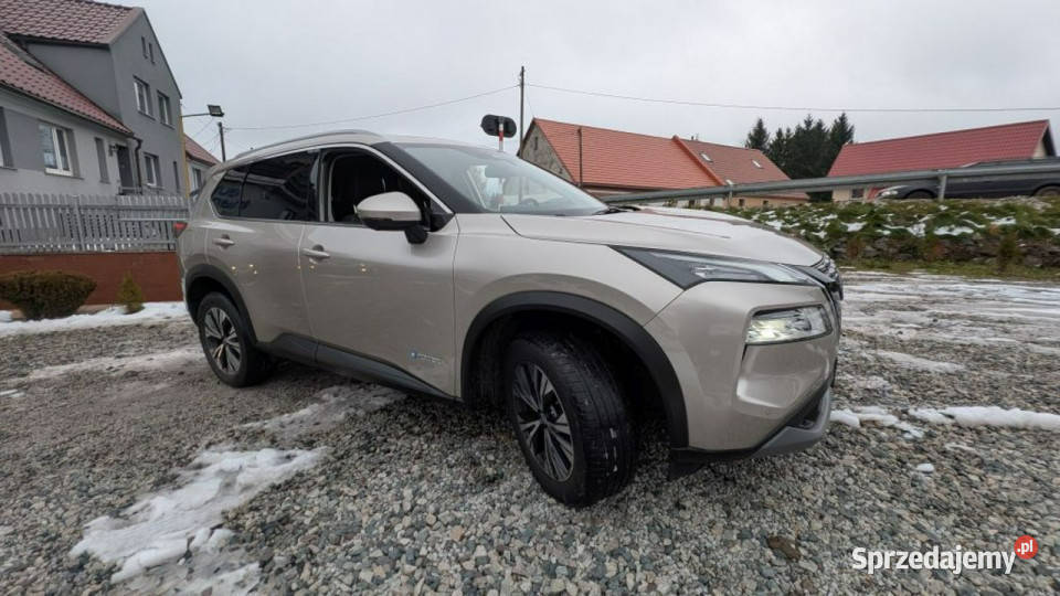 Nissan XTrail EPower E40RCE 4x4 7 osobowy kamera serwisowany w ASO dolnośląskie Kamienna Góra