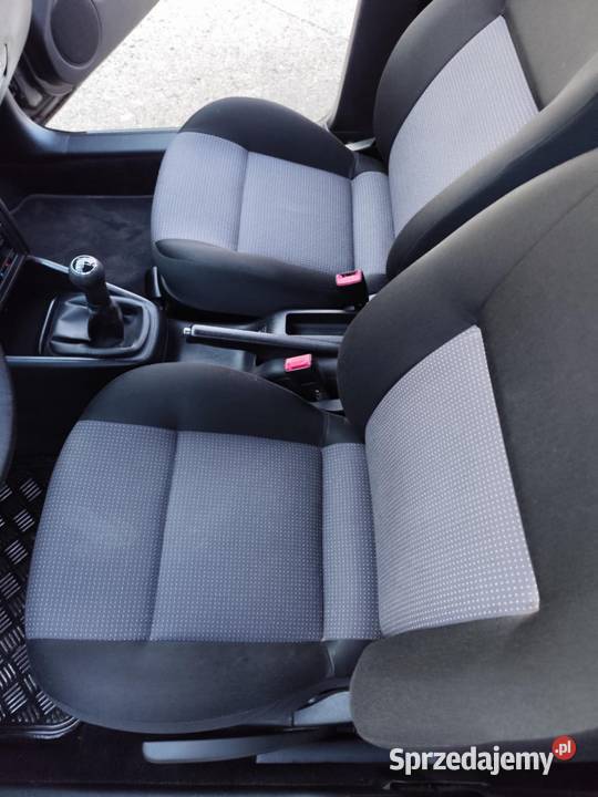 VW GOLF IV 16 Ben 2002r 154 5 drzwi Climatronic Tomaszów Lubelski