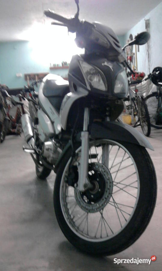 SkuterMotorower Romet Ogar 900 srebrny Iława