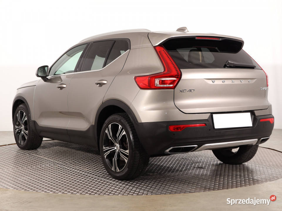 Volvo XC40 D4 AWD czujnik parkowania Katowice