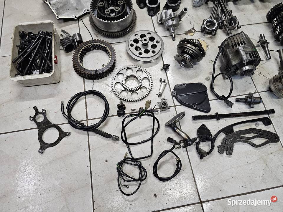 Suzuki GSXR 750 silnik części gsxr750 wał Silniki Jelenia Góra