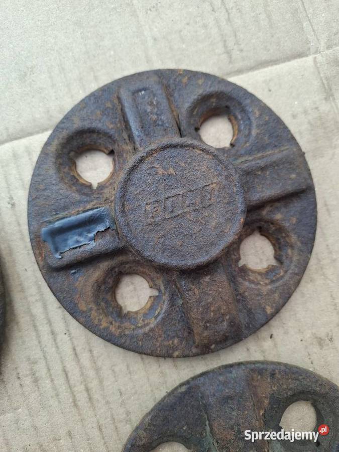Oryginalne metalowe kołpaczki kołpaki dekielki Strzelce Opolskie