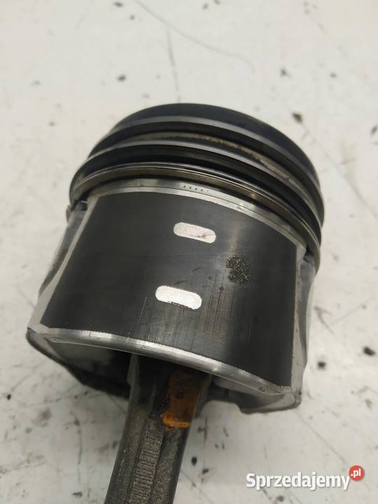 TŁOK KORBOWÓD 73L61 15 TDCI Ford Tourneo Courier Blok silnika sprzedam