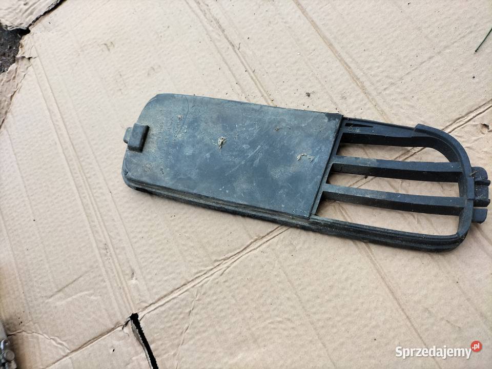 AUDI 80 B4 80B4 KRATKA ZDERZAKA PRZEDNIEGO