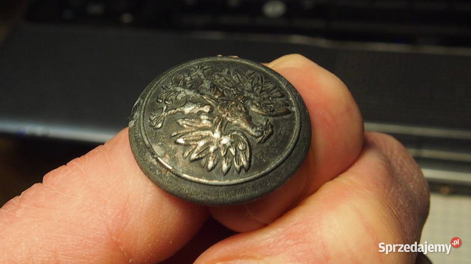 Guzik wojskowy PRL 25 mm stalowy płaszcza Tychy