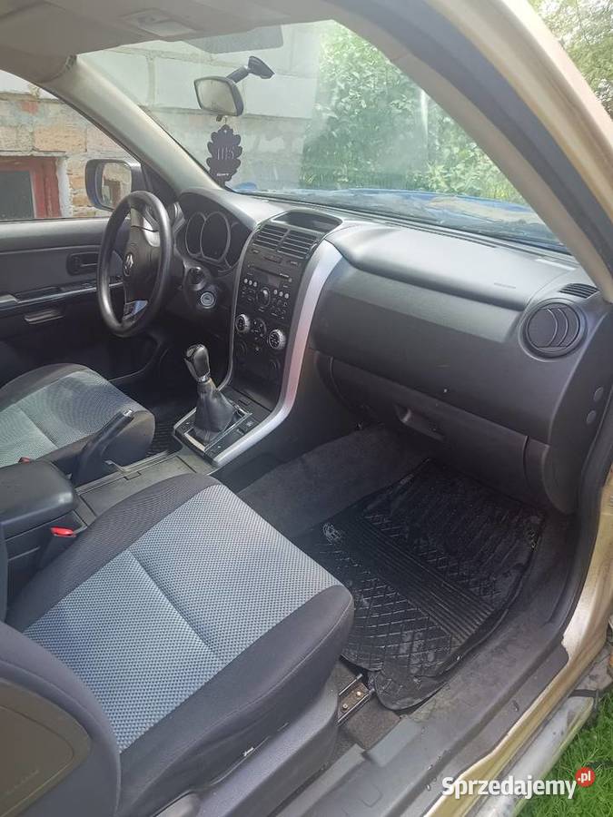 Sprzedam Suzuki grand Vitara uszkodxona 2/3