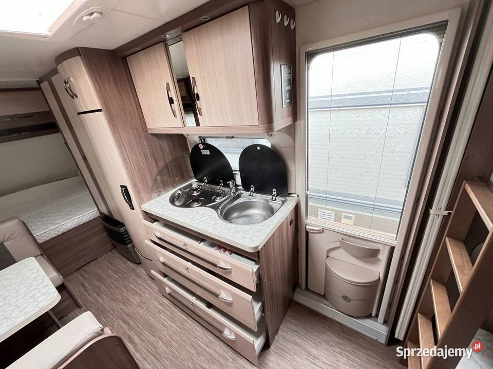 przyczepę kempingową Hobby DE LUXE 490KMF1300100 Motoryzacja