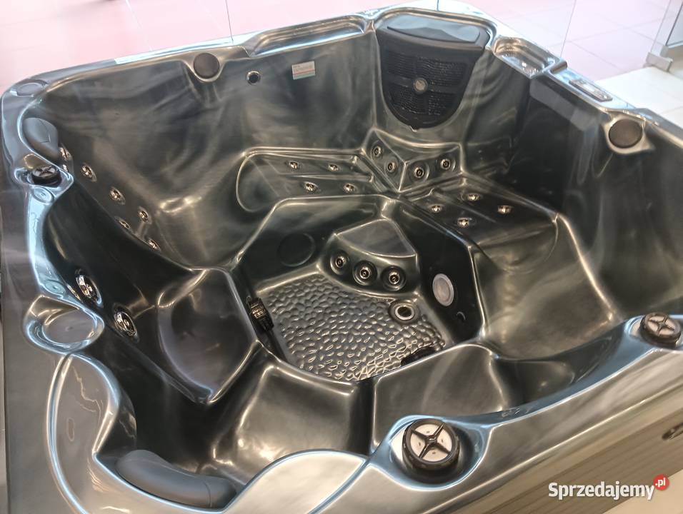 Jacuzzi ogrodowe Trident spa wanna z Łódź