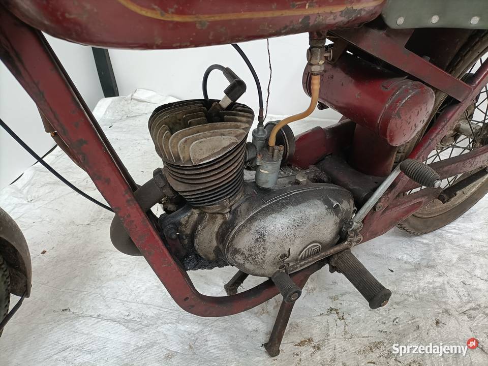 WFM 1956rwiśniowa oryginalny stan 125cm3 WFM