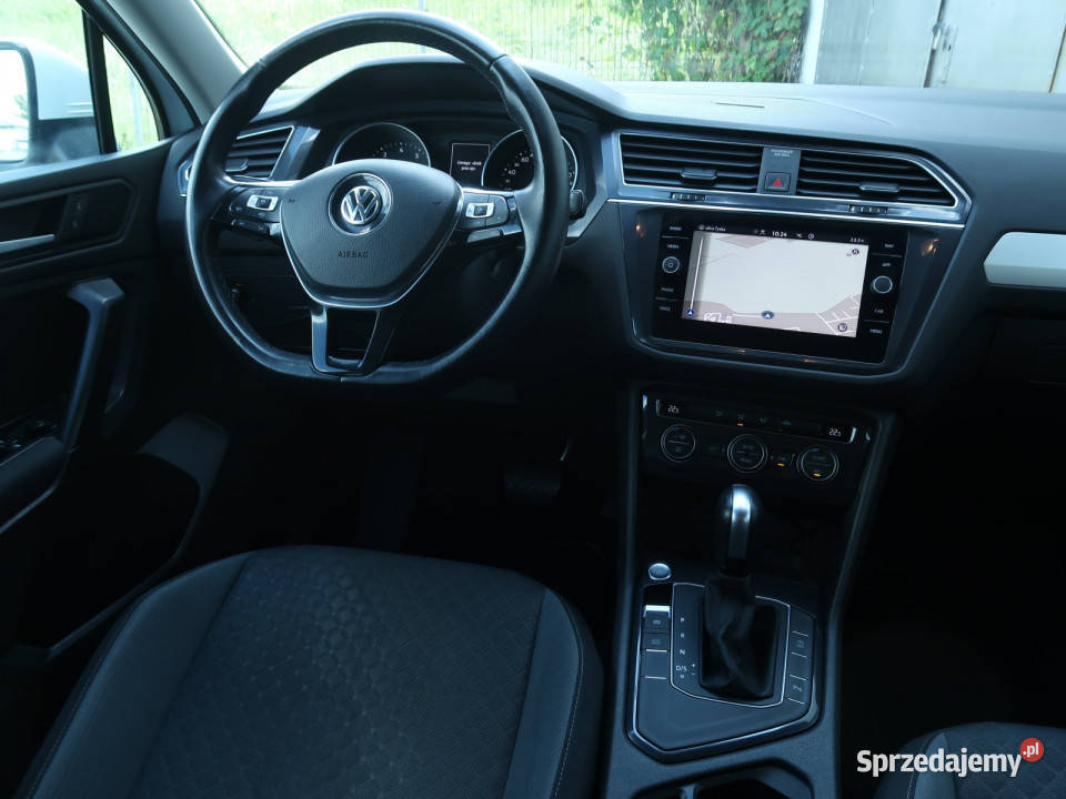 VW Tiguan Allspace 15 TSI podgrzewane fotele Katowice