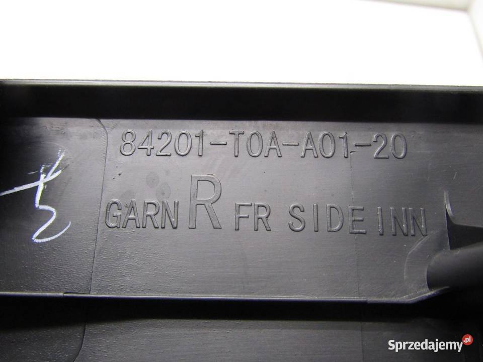 LISTWA OSŁONA PROGU PRAWY PRZÓD HONDA CRV CRV IV sprzedam