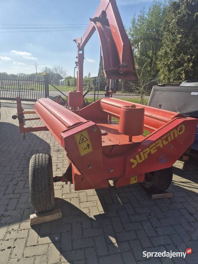 Owijarka samozaładowcza Supertino 150 automat Owijarki do bel lubelskie Majdan Górny