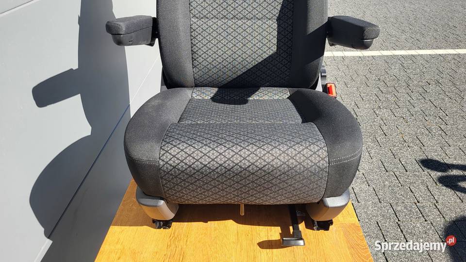 Fotel obrotowy Vw California T5 T6 Multivan Fotele i kanapy Kraków sprzedam