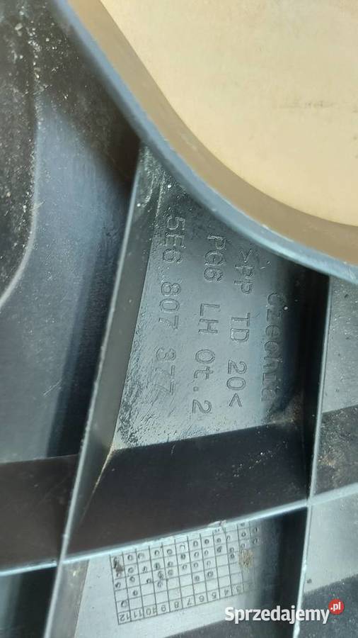 Skoda Octavia IV Ślizg zderzaka tył 5e6807378 osobowe Bolesławiec