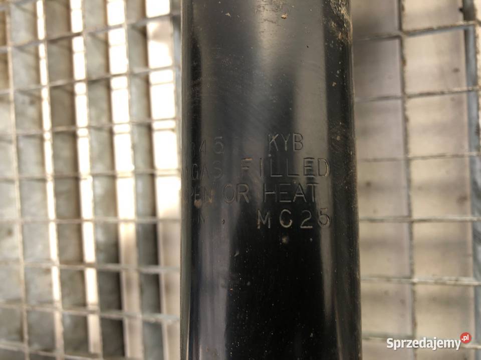 AMORTYZATOR PRAWY TYŁ SPRĘŻYNA SUBARU FORESTER