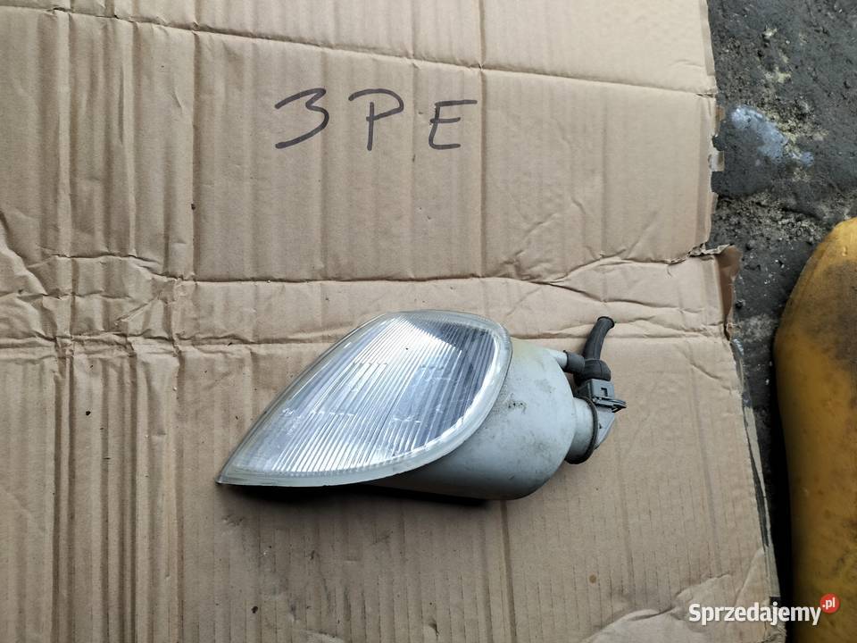 KIERUNKOWSKAZ MIGACZ LEWY 015521505 CITROEN SAXO kierunkowskazy Kamień-Kolonia
