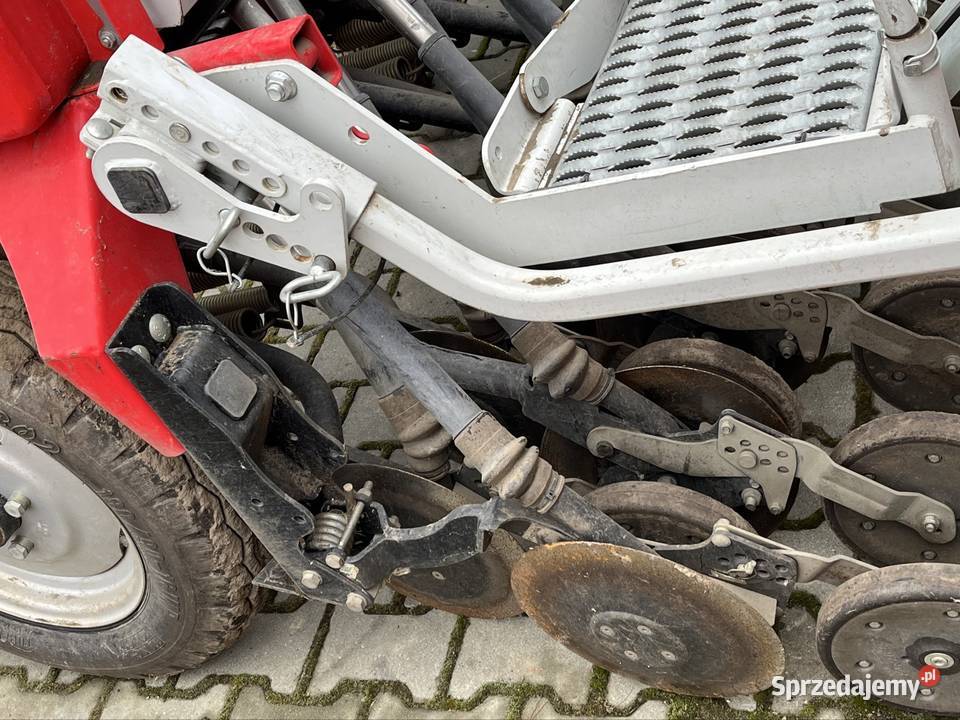 Sprzedam siewnik talerzowy 3 m nieuszkodzony Tomaszów Lubelski