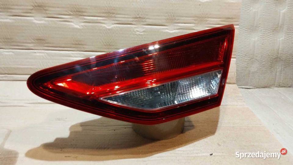 Lampa Tył Prawa W Klapę Seat Leon III 5F Lift osobowe