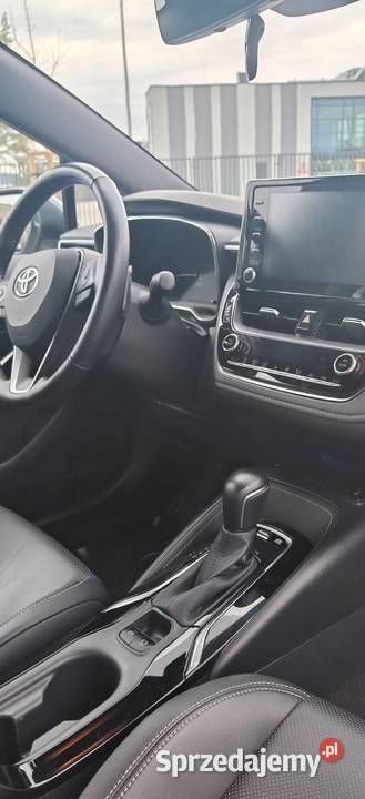 Sprzedam Toyota Corolla e21 automatyczna Toruń