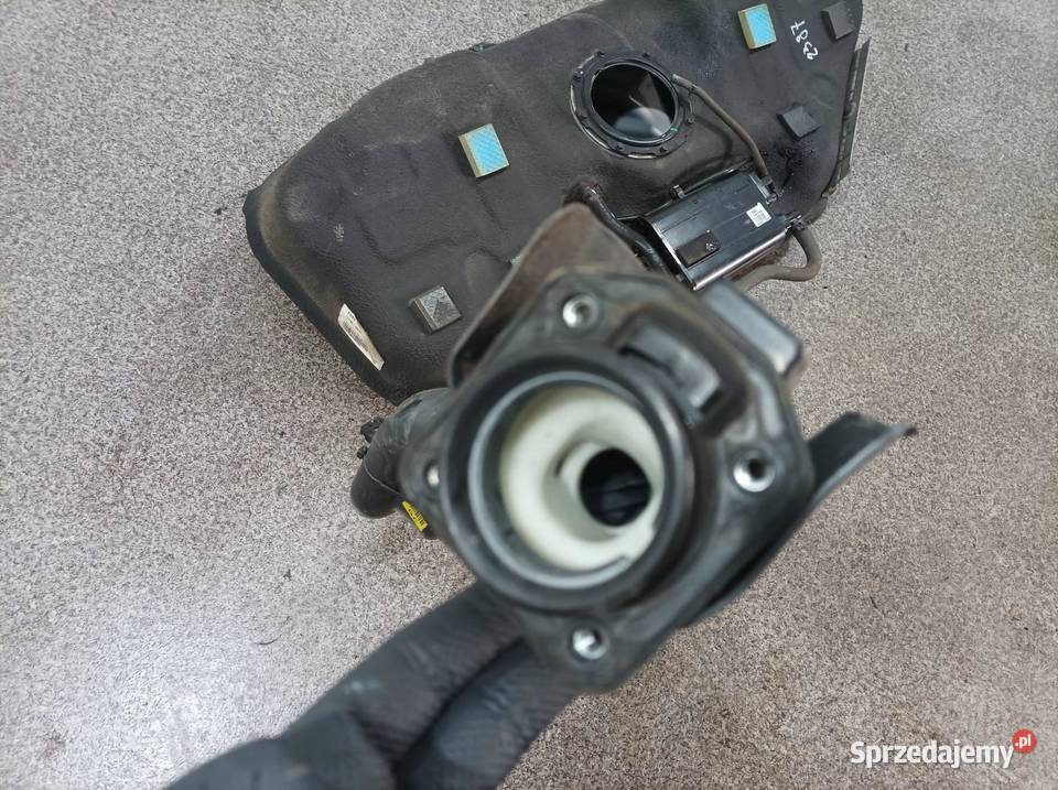 ZBIORNIK PALIWA BAK 10 B 31100H8240 Kia Stonic I