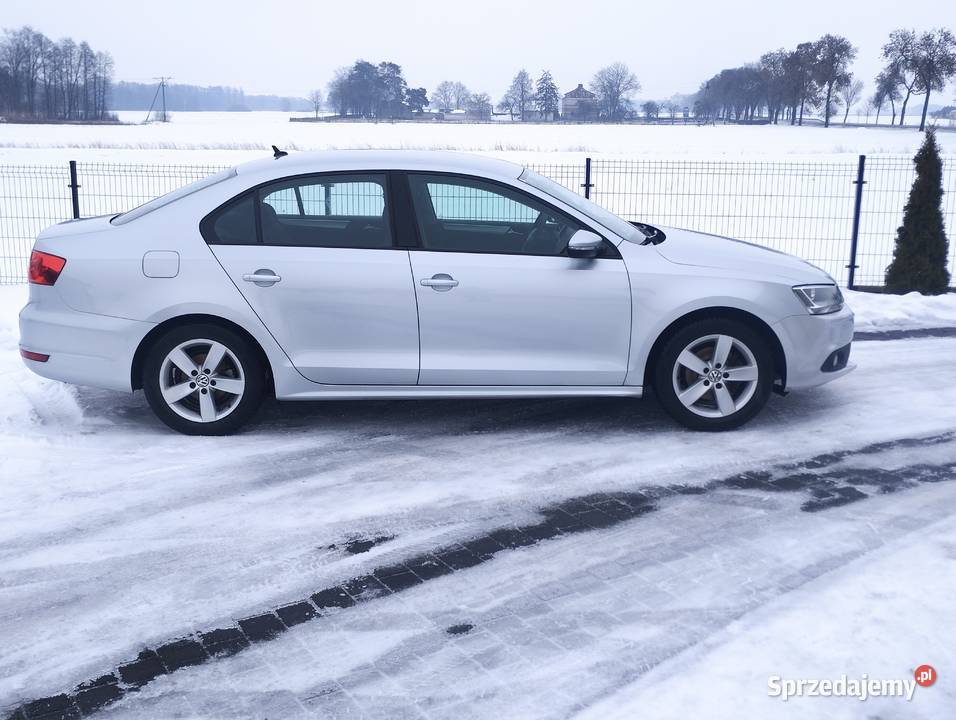 Sprzedam samochód osobowy Krzesk-Królowa Niwa sprzedam