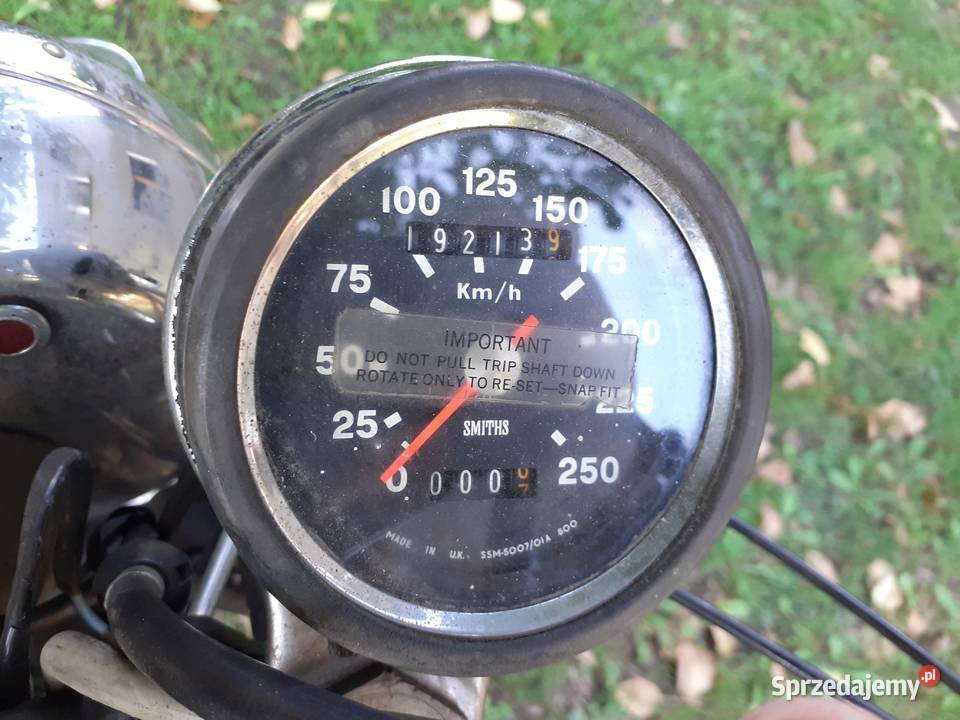 TRIUMPH t120 oryginał 1972 triumph bonneville Rok produkcji 1972 Poznań