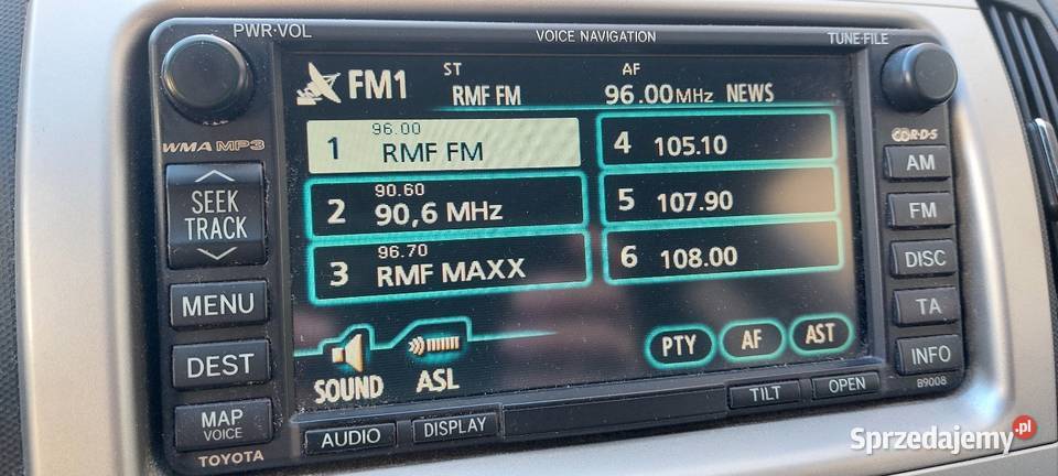 Toyota Corolla Verso 18
Premium 7os LPG hak Kraków sprzedam