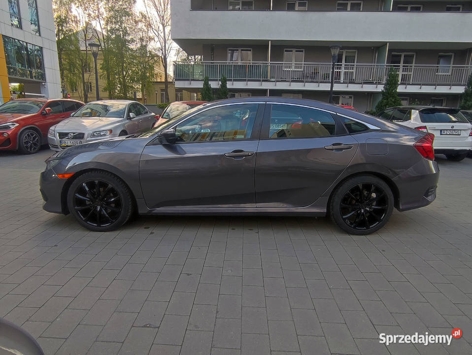 SPRZEDAM HONDE CIVIC X SEDAN 86000km Rzeszów