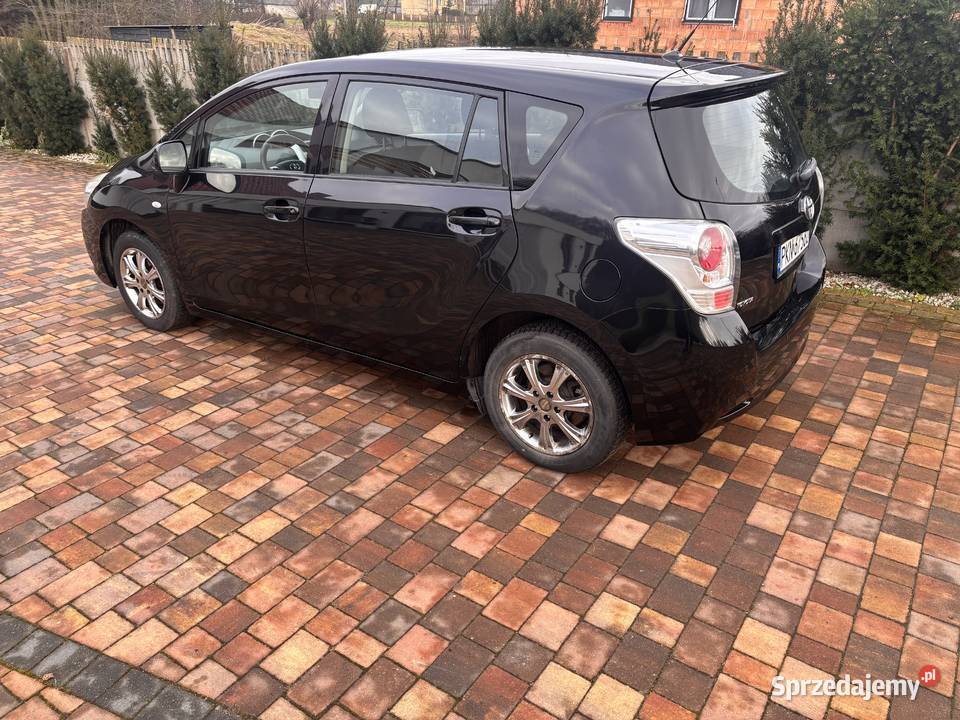 Toyota Verso 16 Benzyna LPG 16V Valvematic 132 132KM wielkopolskie Konin